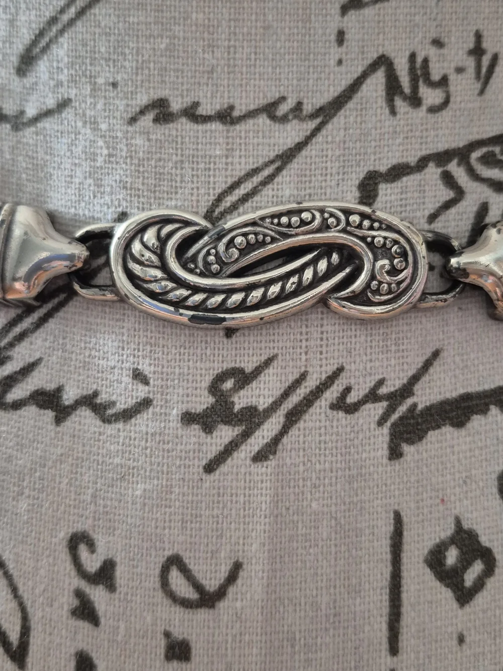 Brighton Bali Hai Silver-Plated Chain Belt with Heart Drop Small - Picture 6 of 7